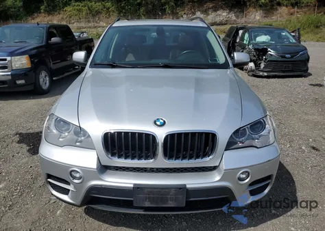 2012 BMW X5 xDrive35I z USA, uszkodzony, nr VIN 5UXZV4C56CL749216